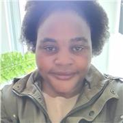 English Tutor who teaches children and adults, for bigginers and intermediate